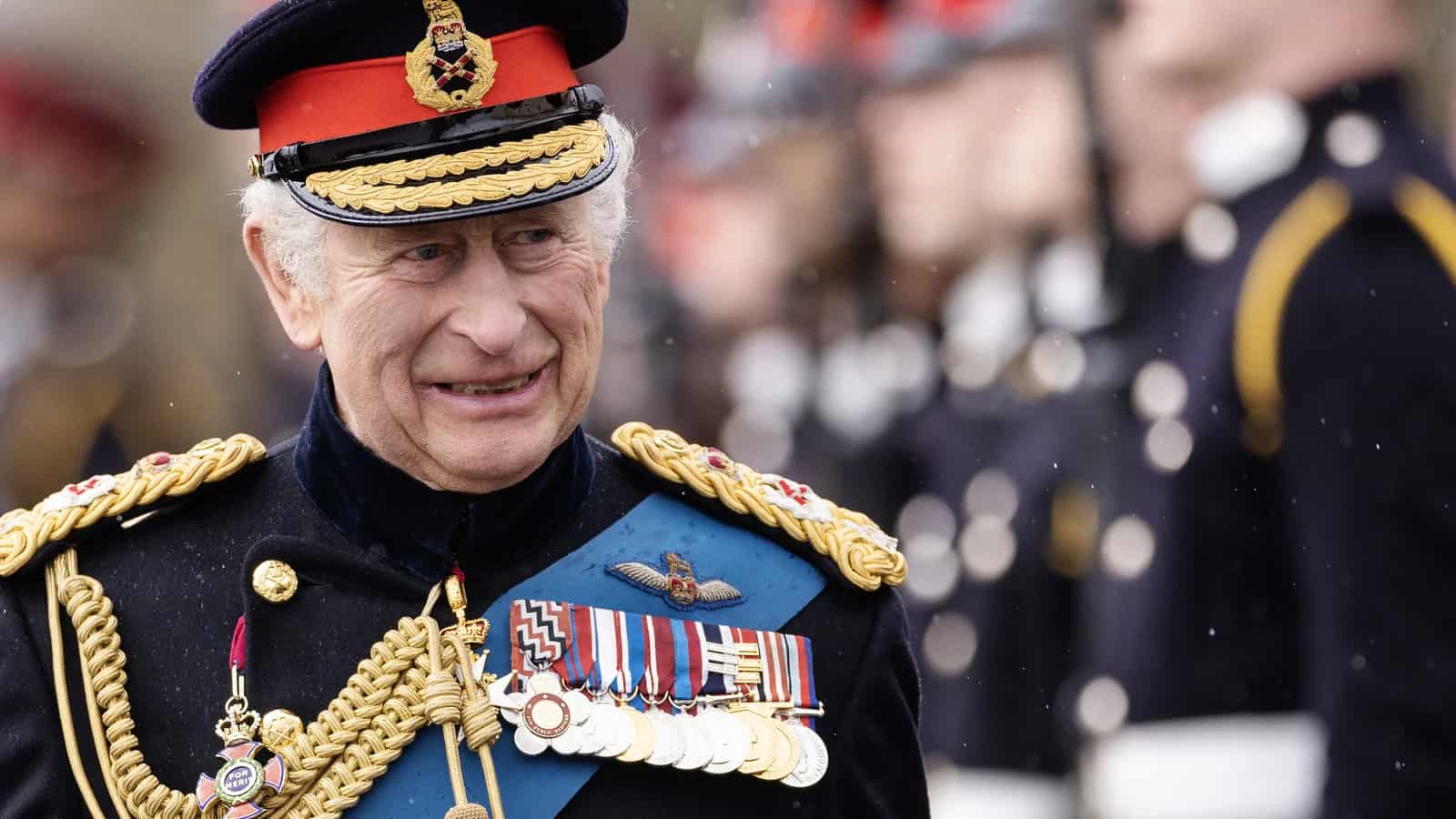 A cuánto asciende la fortuna del rey Carlos III de Inglaterra