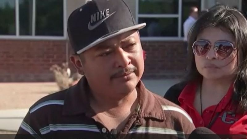 "Cuando mi esposa estaba agonizando, me dijo que me tirara por la ventana porque ya mis hijos estaban sin mamá": el padre hondureño que perdió a su mujer y un hijo en un tiroteo en Texas