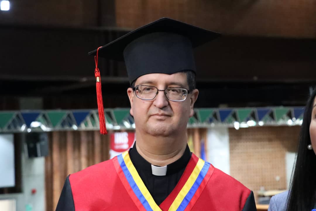 Juramentación del Rector de la Ucab Arturo Peraza (Mairet Chourio)