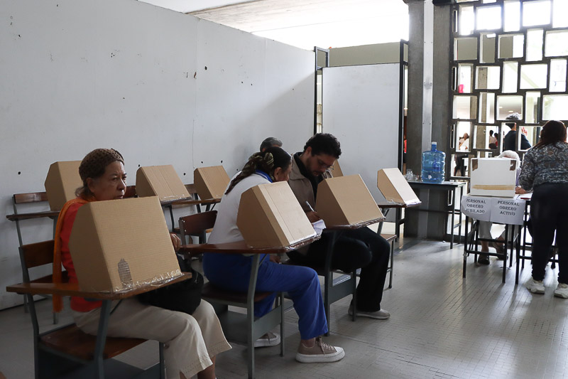 Elecciones en la UCV- suspendidas (Mairet Chourio)