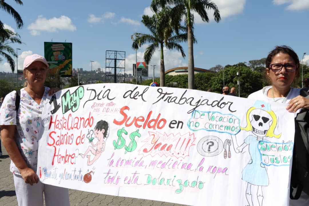 Sindicalistas advierten que Gobierno dio un golpe a diálogo tripartito al no subir salario mínimo