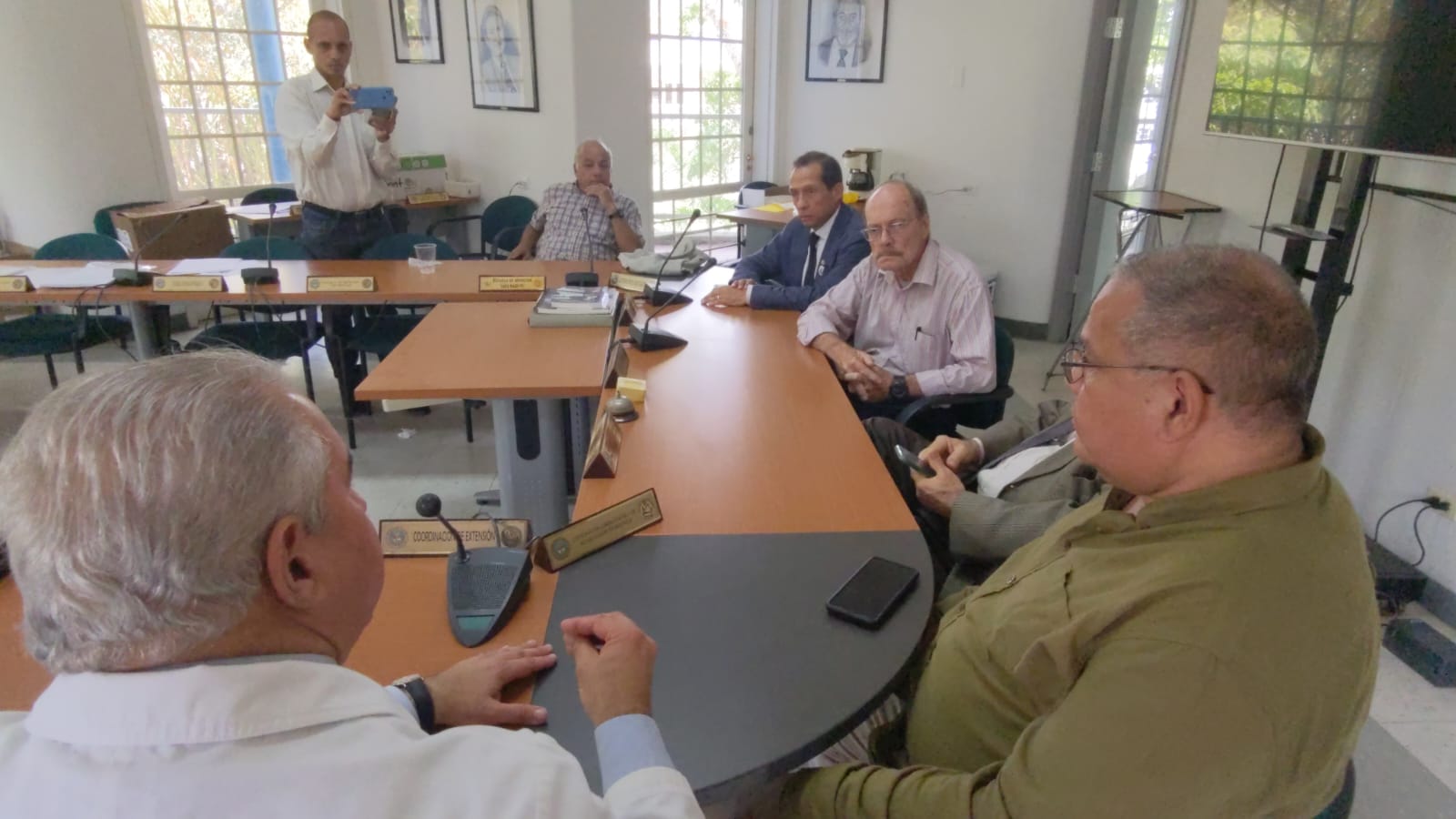 Elecciones en la UCV | Candidatos expresan su malestar a la Comisión Electoral por los retrasos