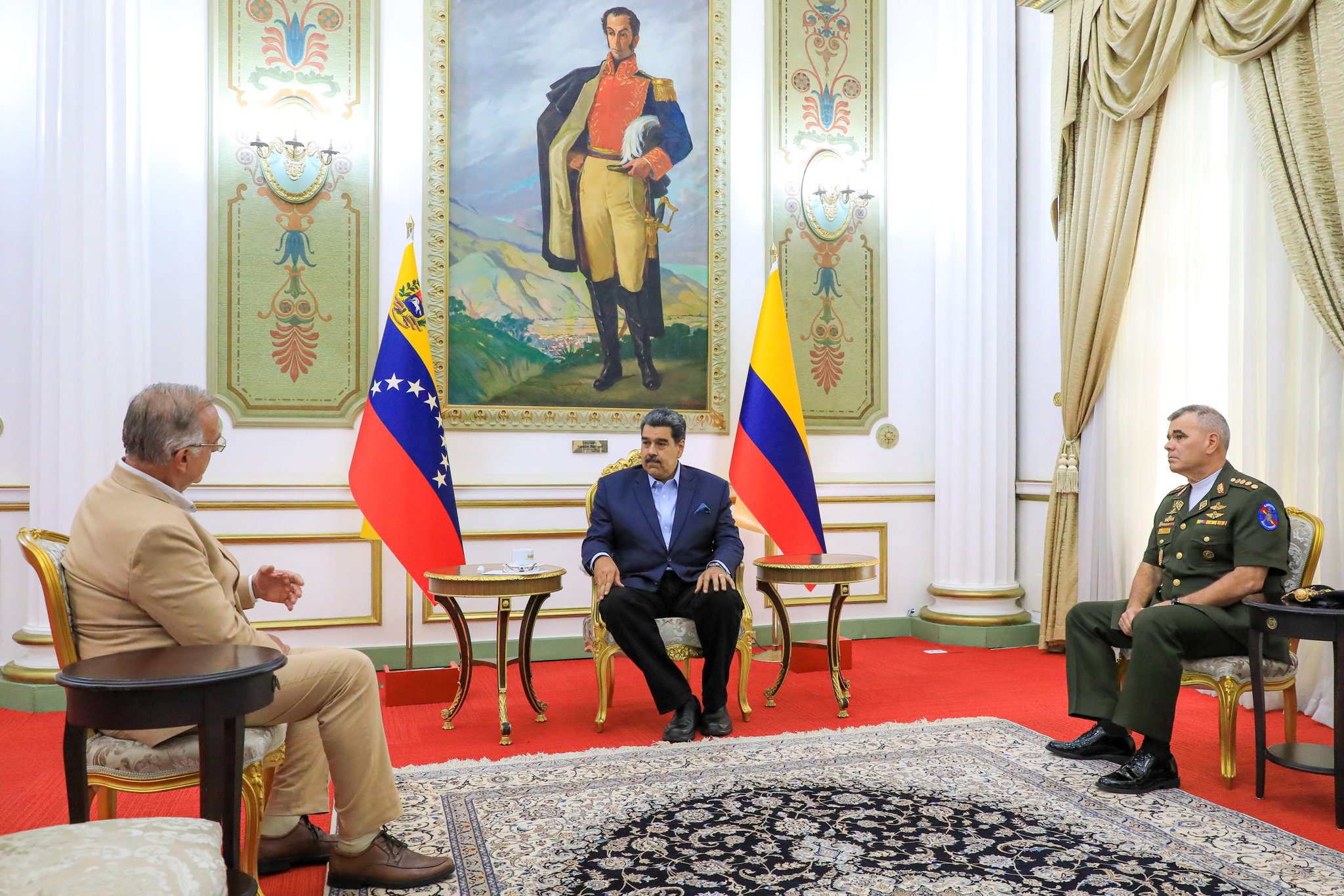 Venezuela y Colombia evalúan cooperación de seguridad