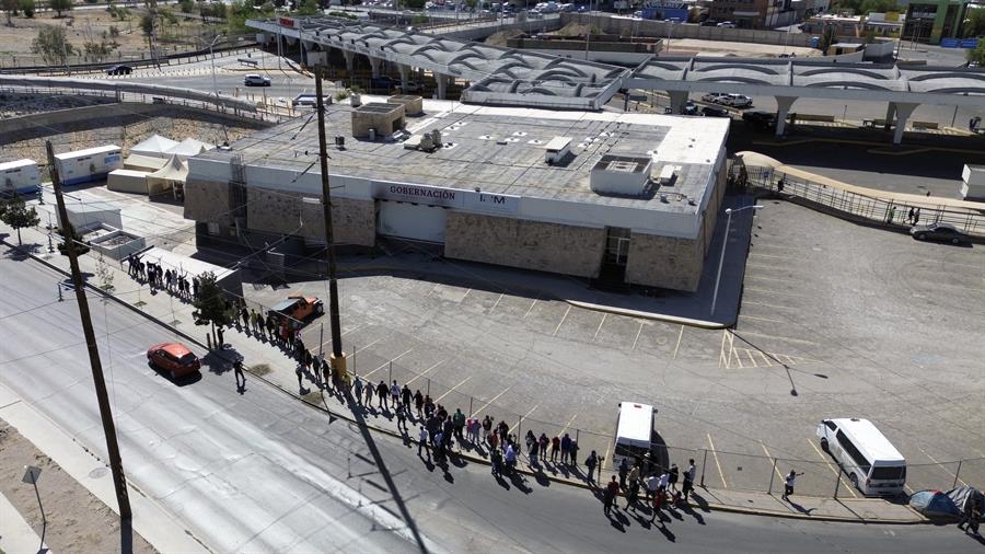Estados Unidos enviará 1.500 militares a la frontera con México