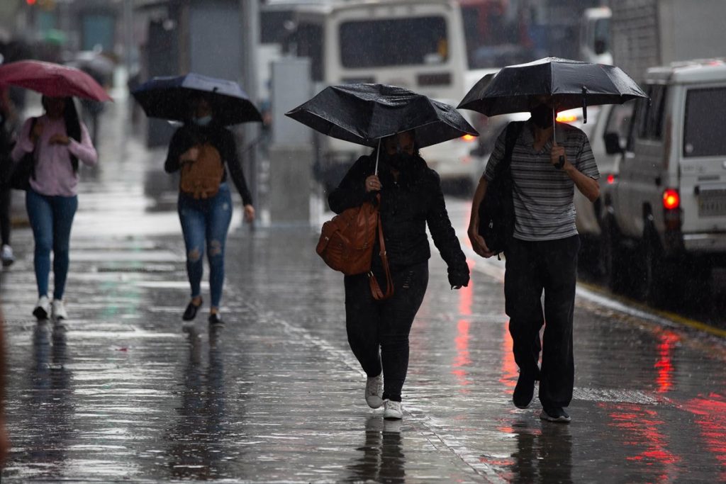 Lluvias amainarán este domingo 6 de agosto en Venezuela