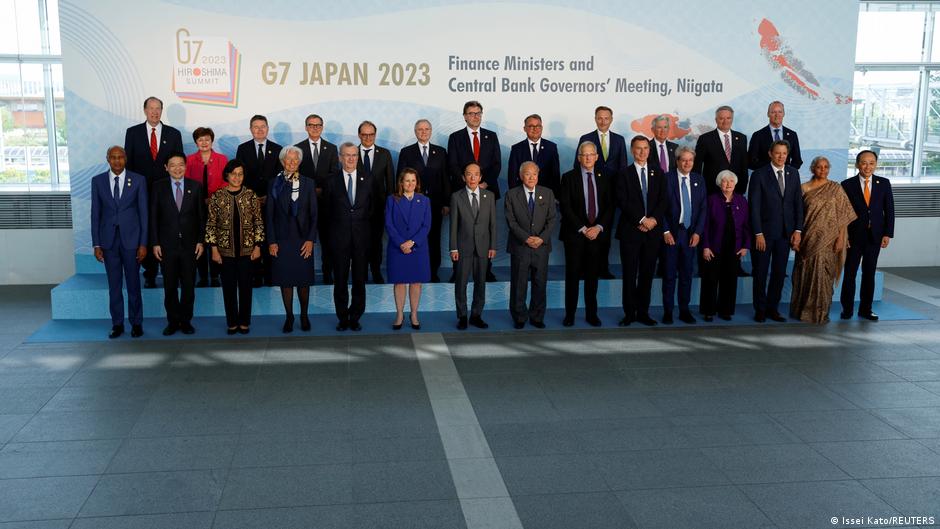 Ministros de Finanzas del G7 acuerdan presionar a Rusia y apoyar a Ucrania