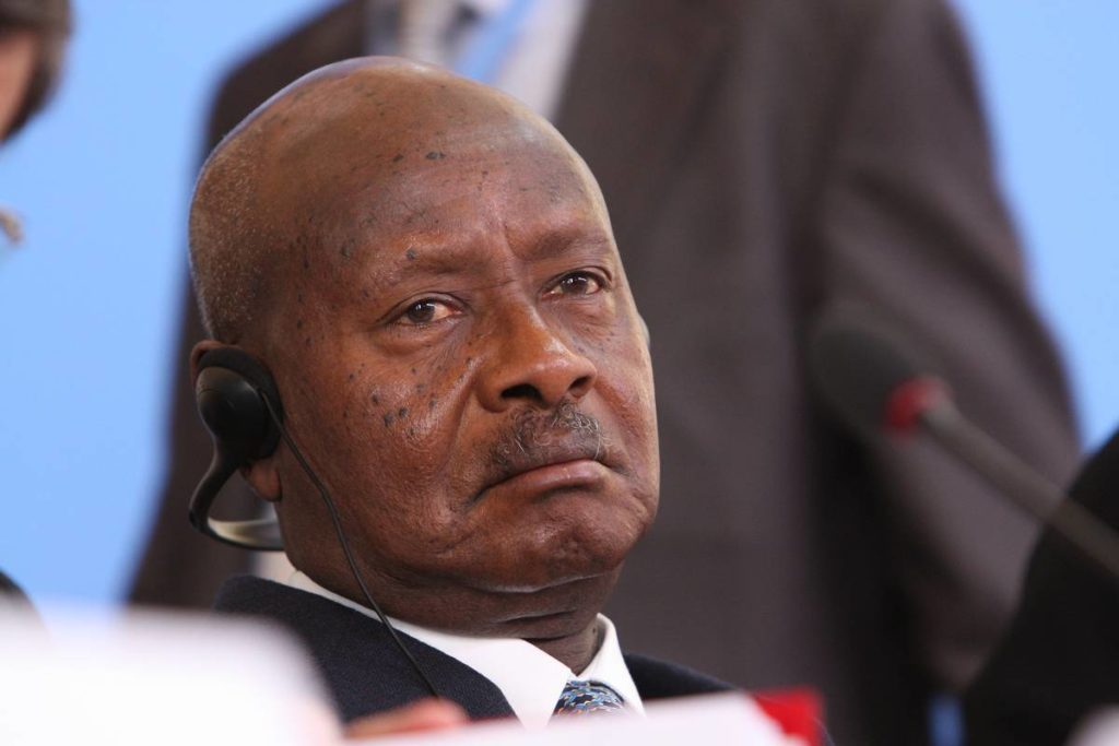 Ley contra la homosexualidad en Uganda incluye cárcel y pena de muerte