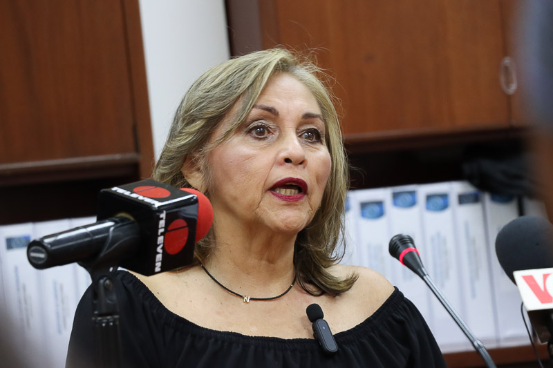 Nelly Vásquez- Rueda de prensa por el Día del Donante de sangre (Mairet Chourio)
