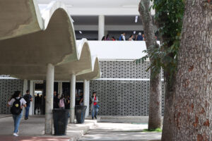 La Universidad en modo “avión”