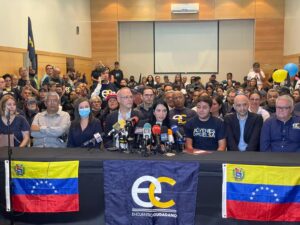 Delsa Solórzano se inscribe en primarias: rechaza prórroga de postulaciones y candidatura por consenso