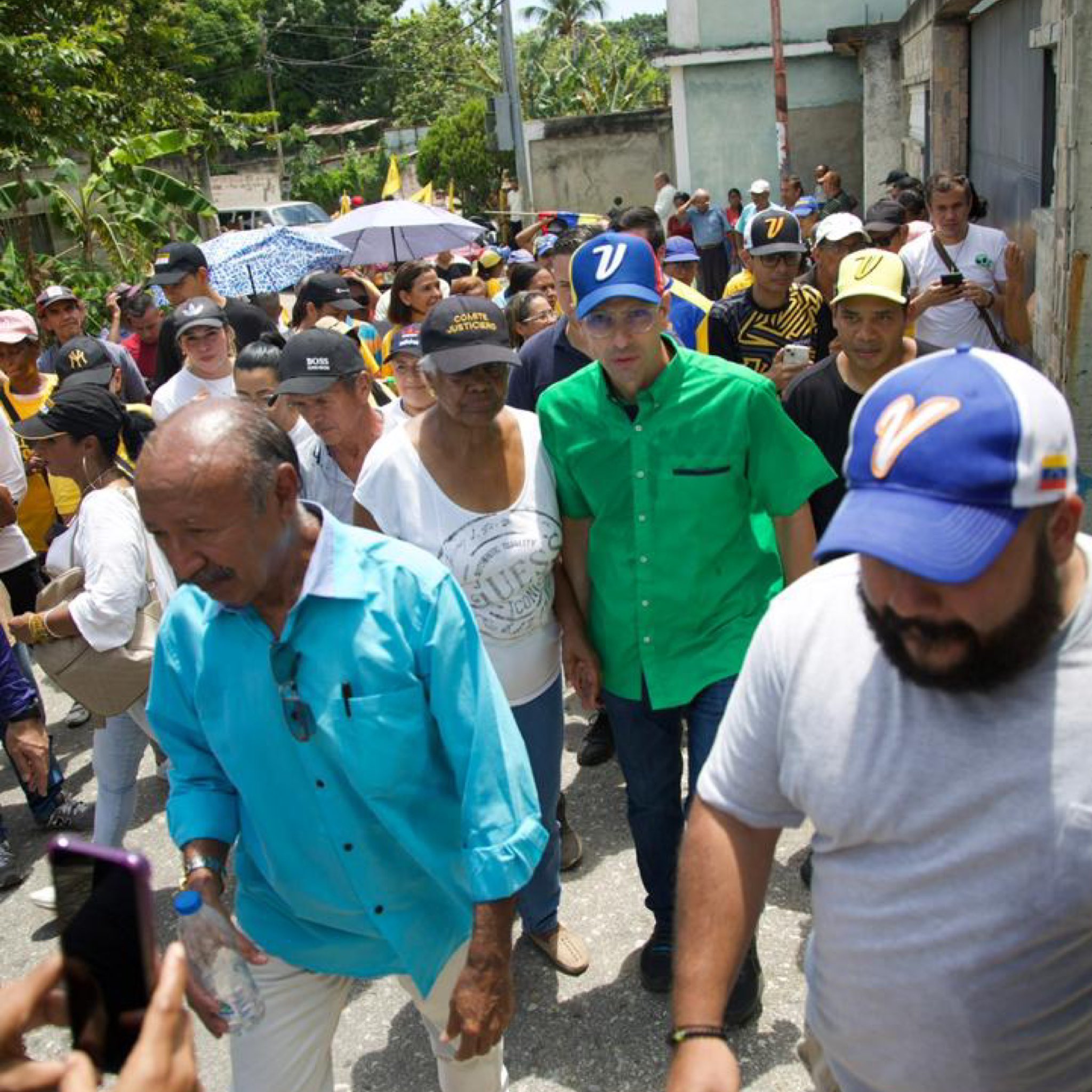 Plataforma unitaria y precandidatos opositores rechazan ataques contra Henrique Capriles