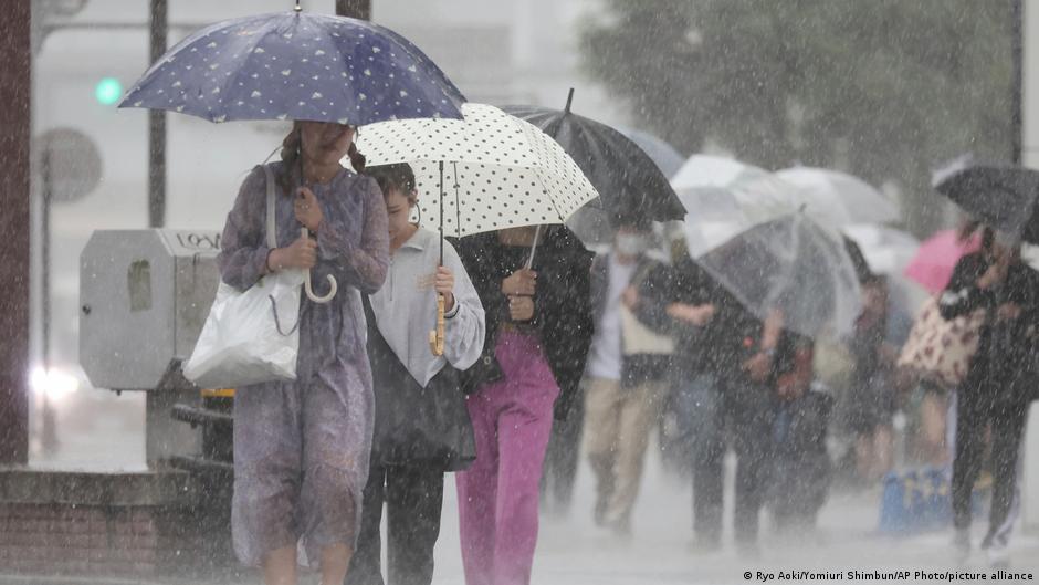 Japón: lluvias torrenciales dejan heridos y miles de evacuados