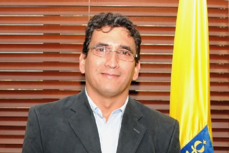 Los tuits borrados del nuevo embajador de Petro en Venezuela en los que critica a Maduro