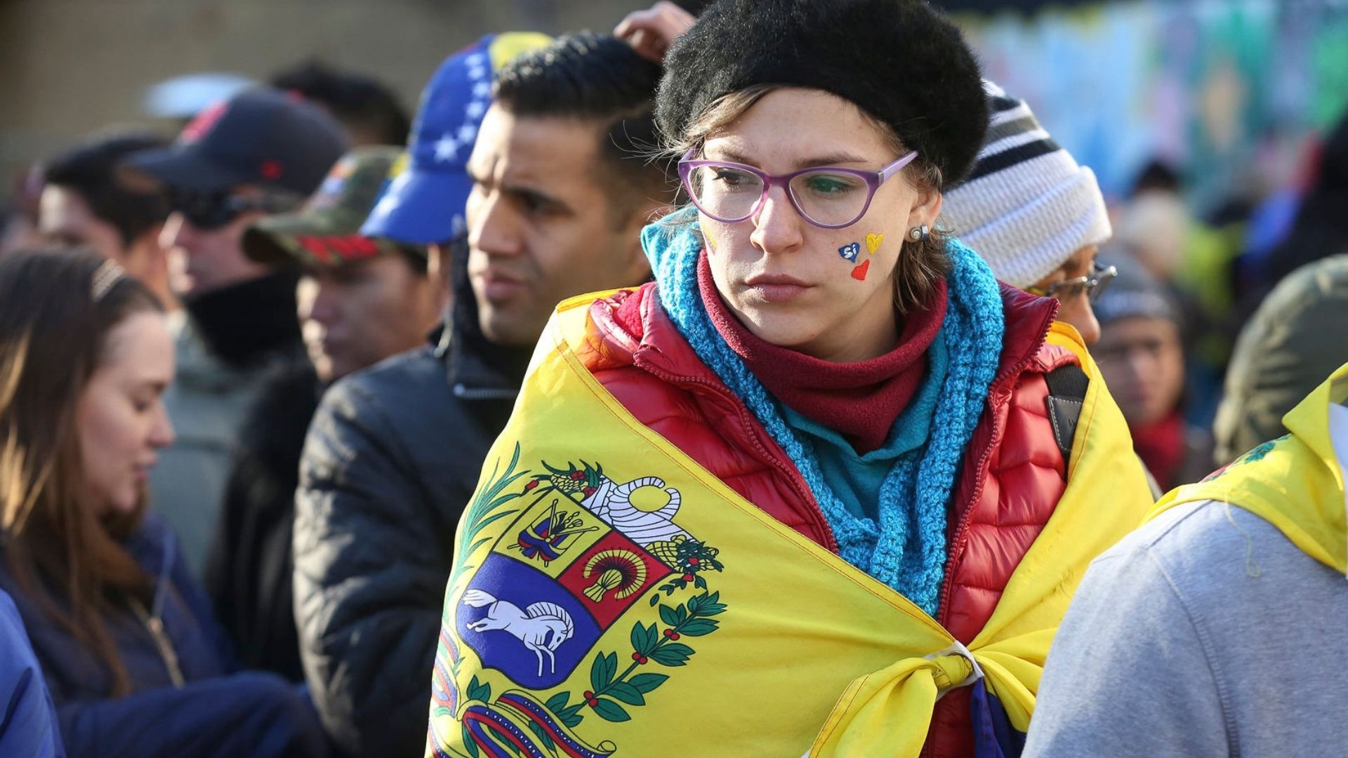 España concede protección humanitaria a 26.000 venezolanos entre enero y mayo