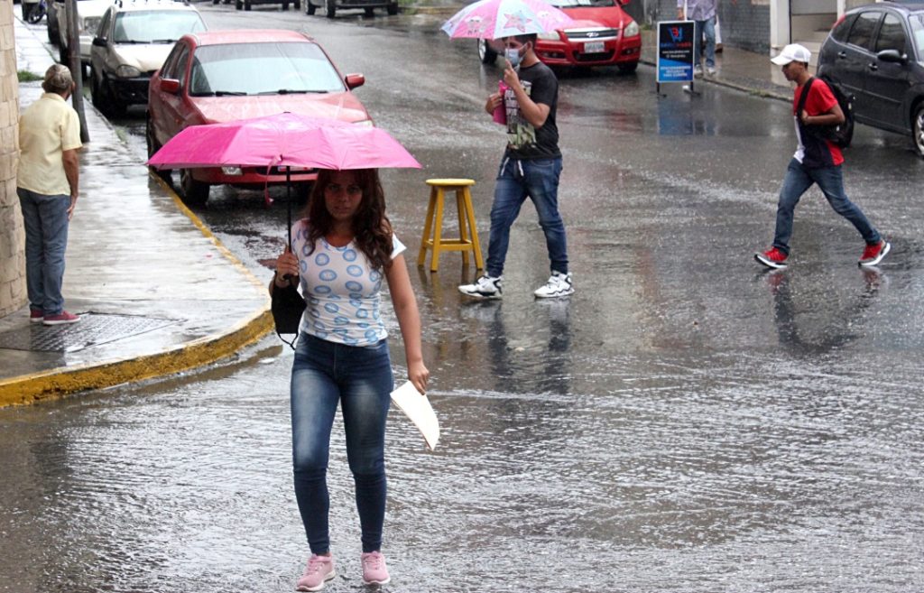 Tormenta Bret sigue sobre el mar Caribe: continuarán lluvias en Venezuela