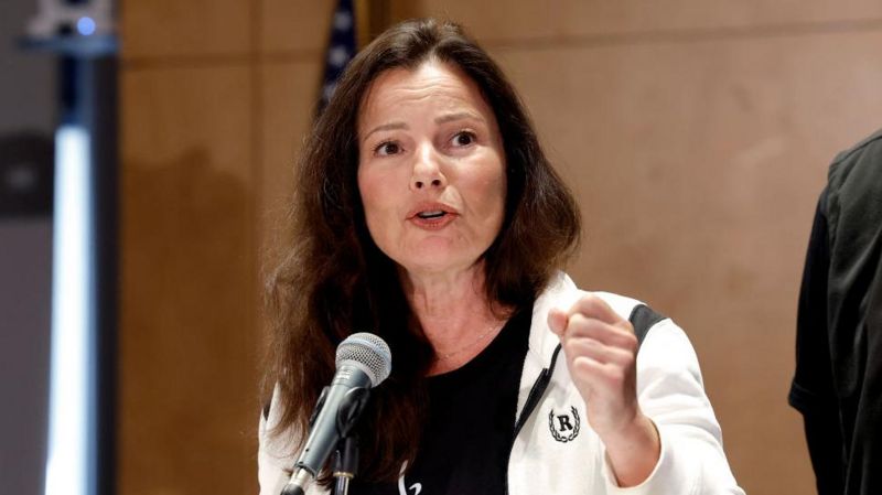 El vehemente discurso con el que la "Nanny" Fran Drescher se convirtió en líder y portavoz de la huelga de Hollywood