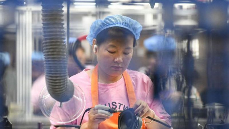 Los 3 desafíos más inminentes que enfrenta la economía mundial, según el FMI (y un dato positivo para tu bolsillo)