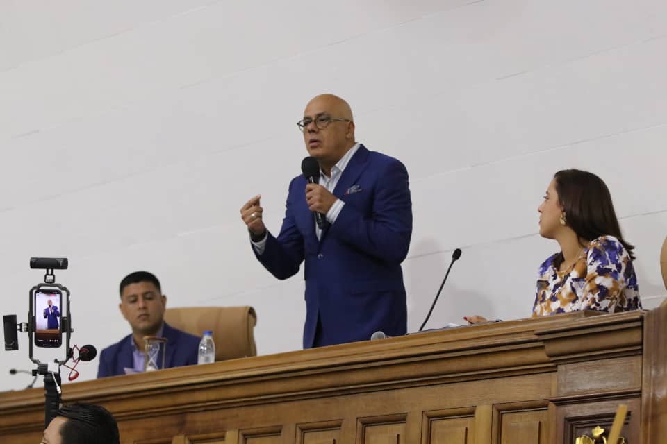 Jorge Rodríguez advierte a UE que a Venezuela no entrará ninguna misión de observación electoral