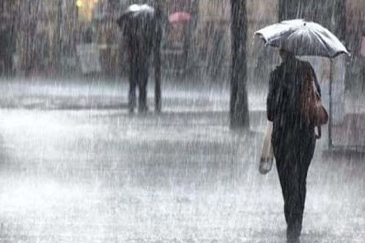 Julio se despide con lluvias en Venezuela