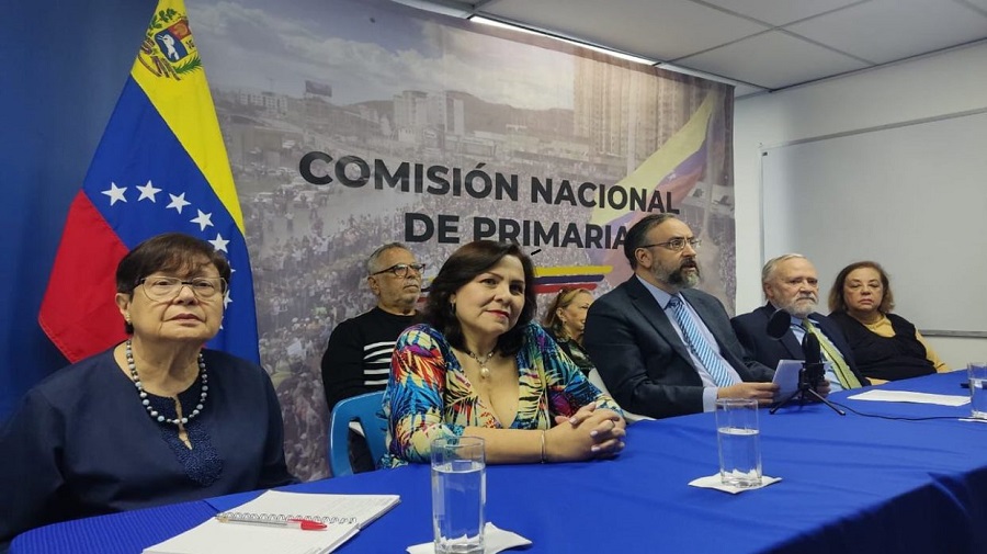 Así reaccionan candidatos a renuncia de vicepresidenta de Comisión de Primaria