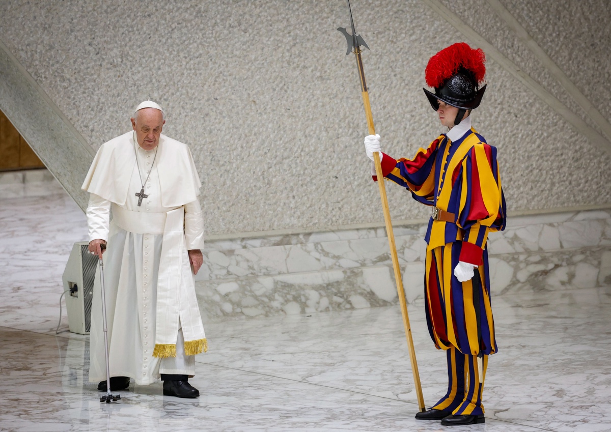 El Papa Francisco dirige la audiencia general semanal