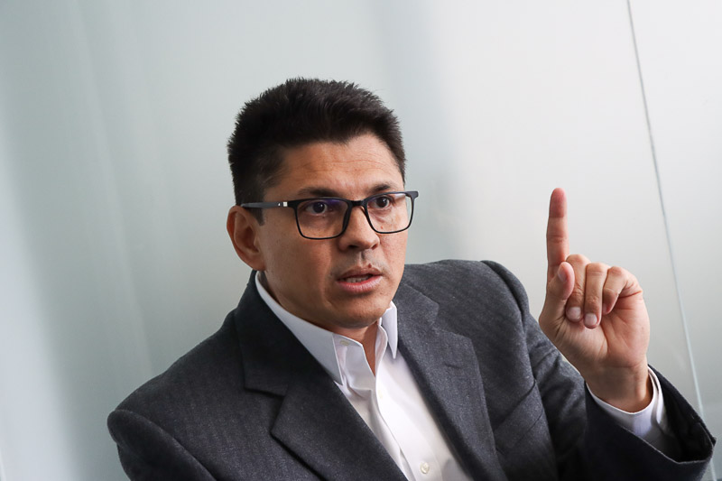 César Almeida candidato a las Primarias (Mairet Chourio)