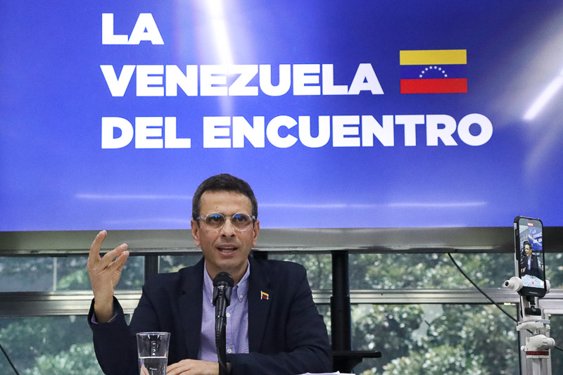 Henrique Capriles rueda de prensa (Mairet Chourio)