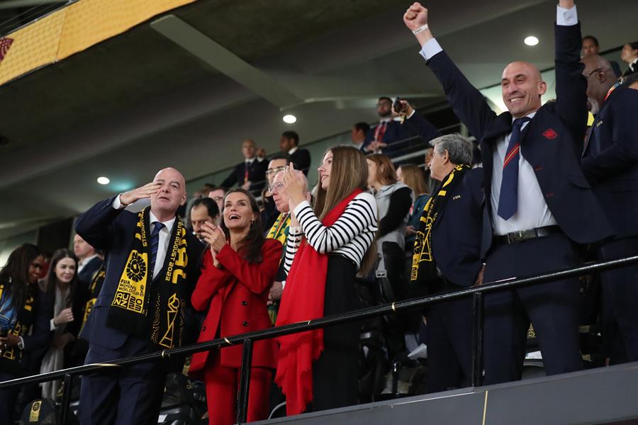 Fifa abre procedimiento disciplinario contra Luis Rubiales