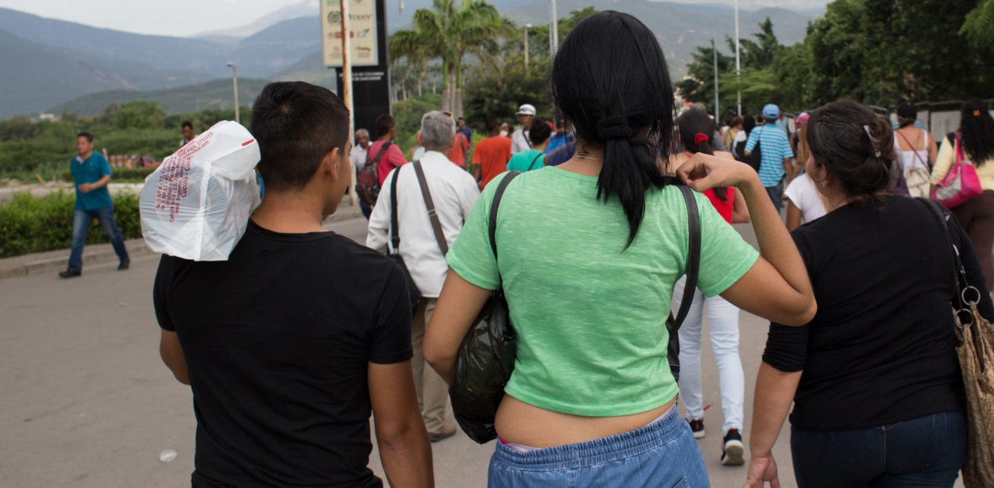 Amnistía Internacional critica a Trinidad y Tobago por deportar a migrantes venezolanos