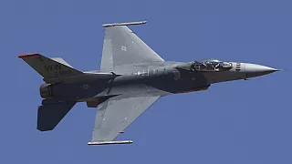 EE.UU. asegura a Dinamarca y a Países Bajos que apoyará el envío de cazas F-16 a Ucrania