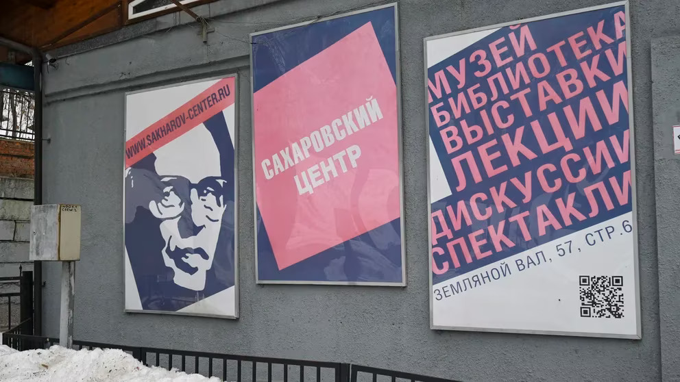 Justicia de Rusia disuelve el Centro Sájarov de derechos humanos