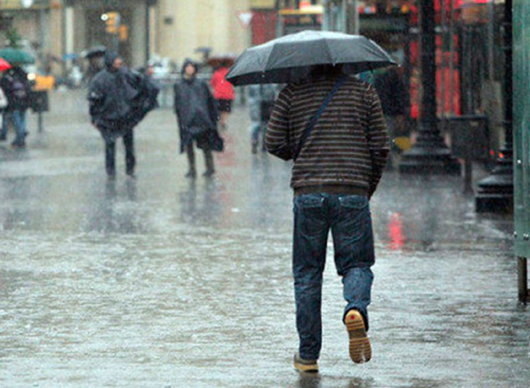 Lluvias en oriente y Miranda este 6 de diciembre