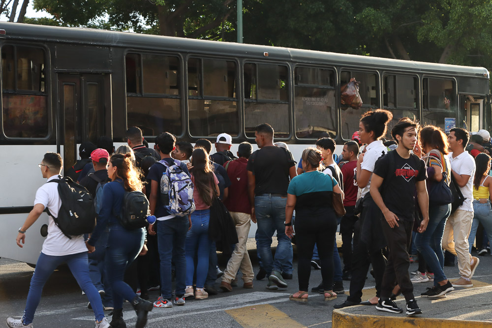 Colapso de transporte por fallas del metro (Mairet Chourio)