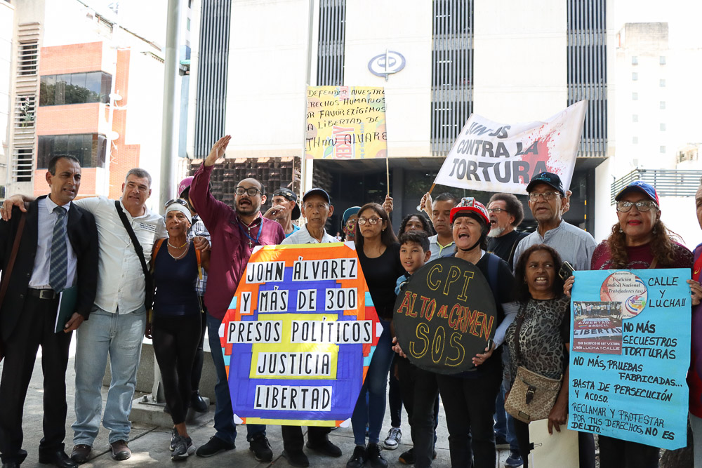 Familiares y abogados de John Álvarez denuncian ante Ministerio Público la tortura y detención arbitraria (Mairet Chourio)