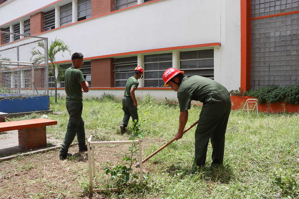 Reinicio de actividades administrativas en las escuelas (Mairet Chourio)