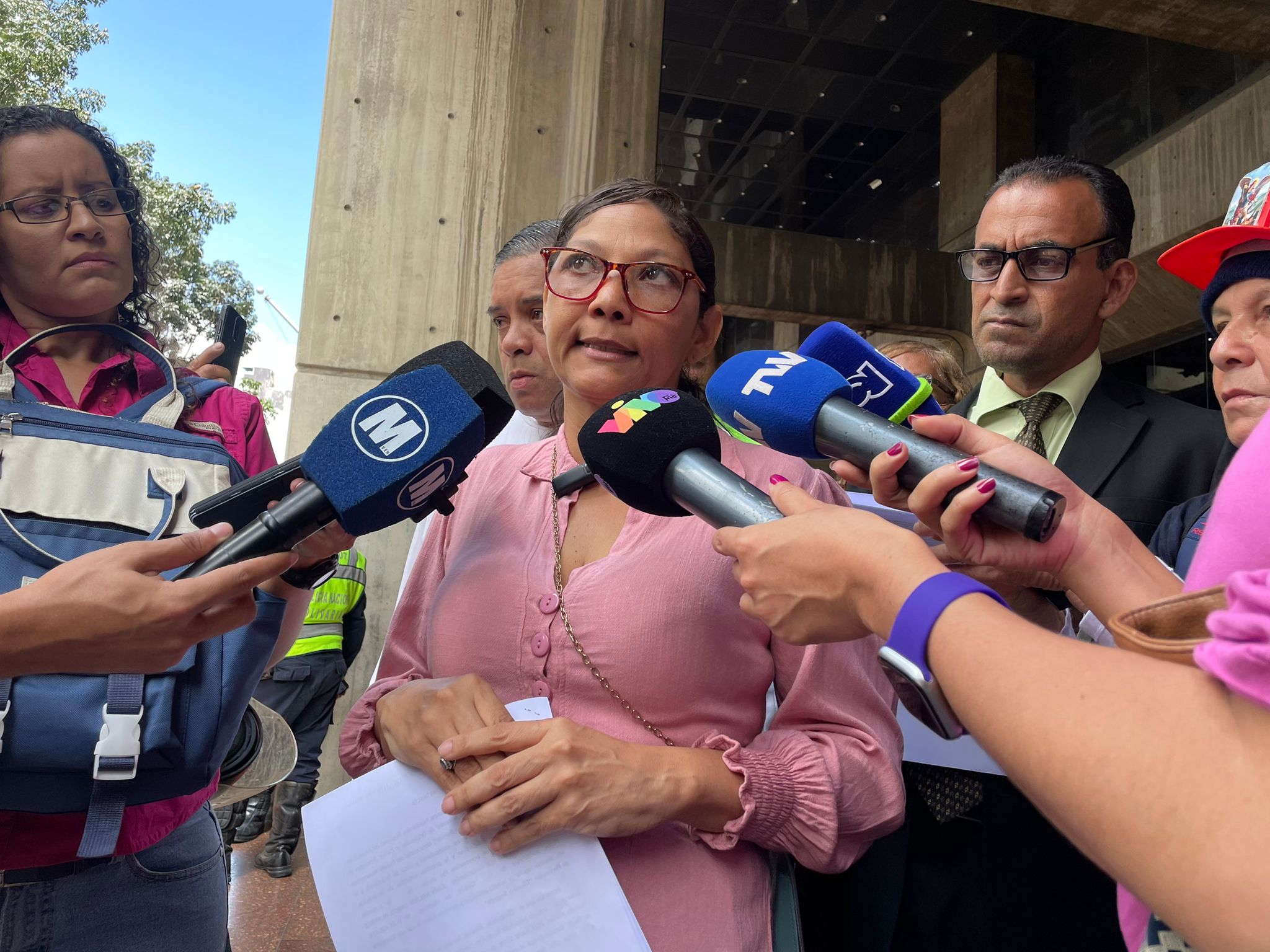 Plataforma unitaria rechaza torturas y encarcelamiento de John Álvarez