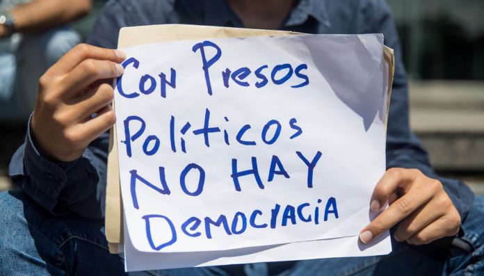 Presentan campaña para visibilizar casos de presos políticos en Venezuela, Cuba y Nicaragua