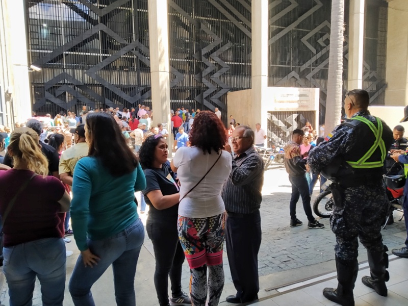 Protesta en Ministerio de Educación Universitaria (Mairet Chourio)