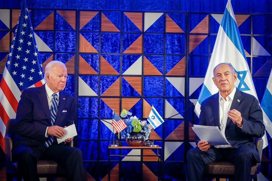 El presidente estadounidense Joe Biden y el primer ministro israelí Benjamin Netanyahu durante una conferencia de prensa conjunta en Tel Aviv, Israel, este miércoles.