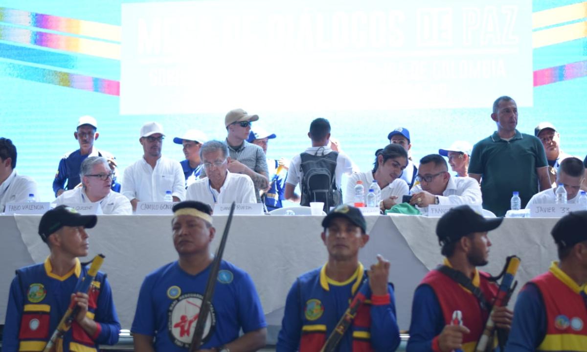 Gobierno colombiano y disidencia de Farc confirman cese el fuego