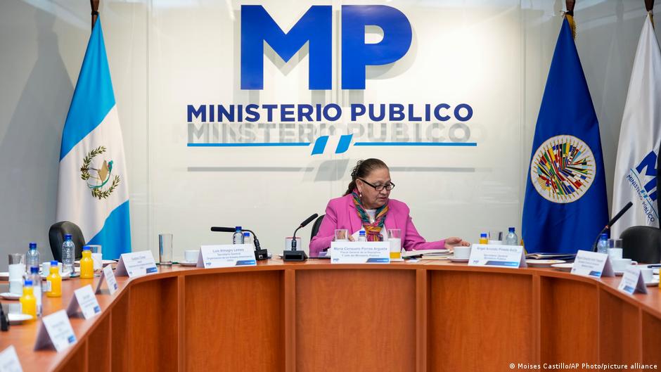 Guatemala: cuestionada fiscal ordena desalojar a manifestantes que exigen su renuncia