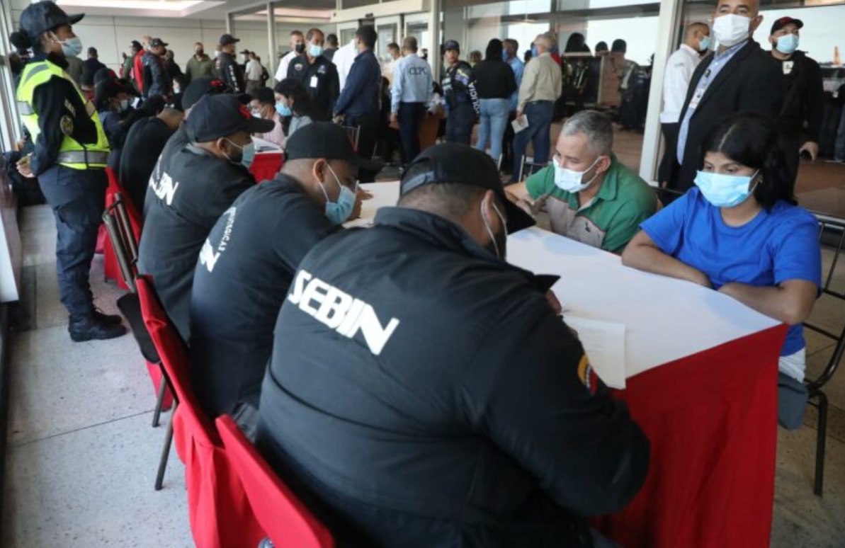 venezolanos deportados