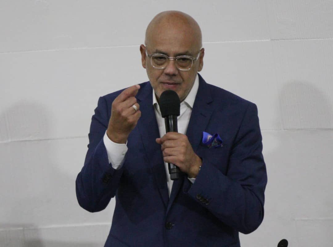 Jorge Rodriguez a observación electoral de UE: mientras haya un venezolano sancionado no van a venir