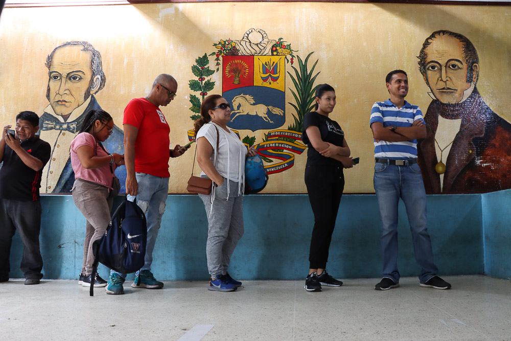 Simulacro del referendo por el Esequibo- colegio Mariano Picón Salas (Mairet Chourio)