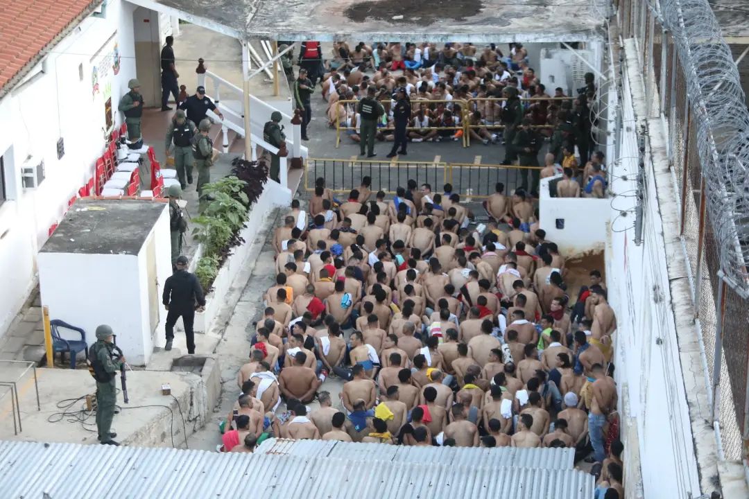 No estaba detenido pero vivía en la cárcel