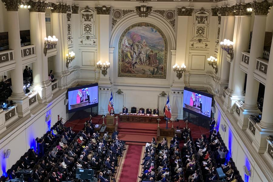 Boric se pregunta cómo Chile trata a los migrantes tras muerte de 14 venezolanos