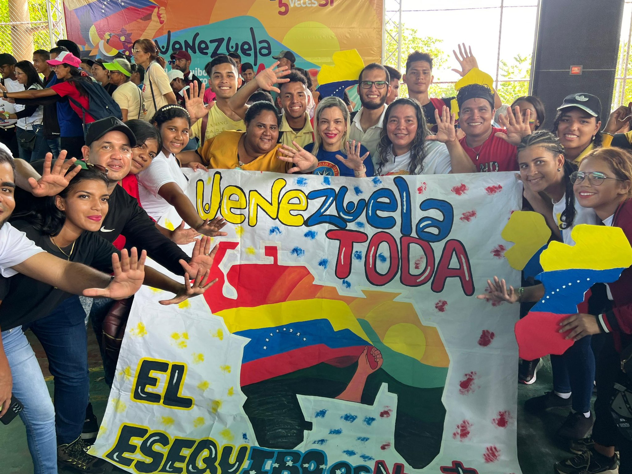 La campaña del referendo sobre el Esequibo y el «cambio de estética» del chavismo