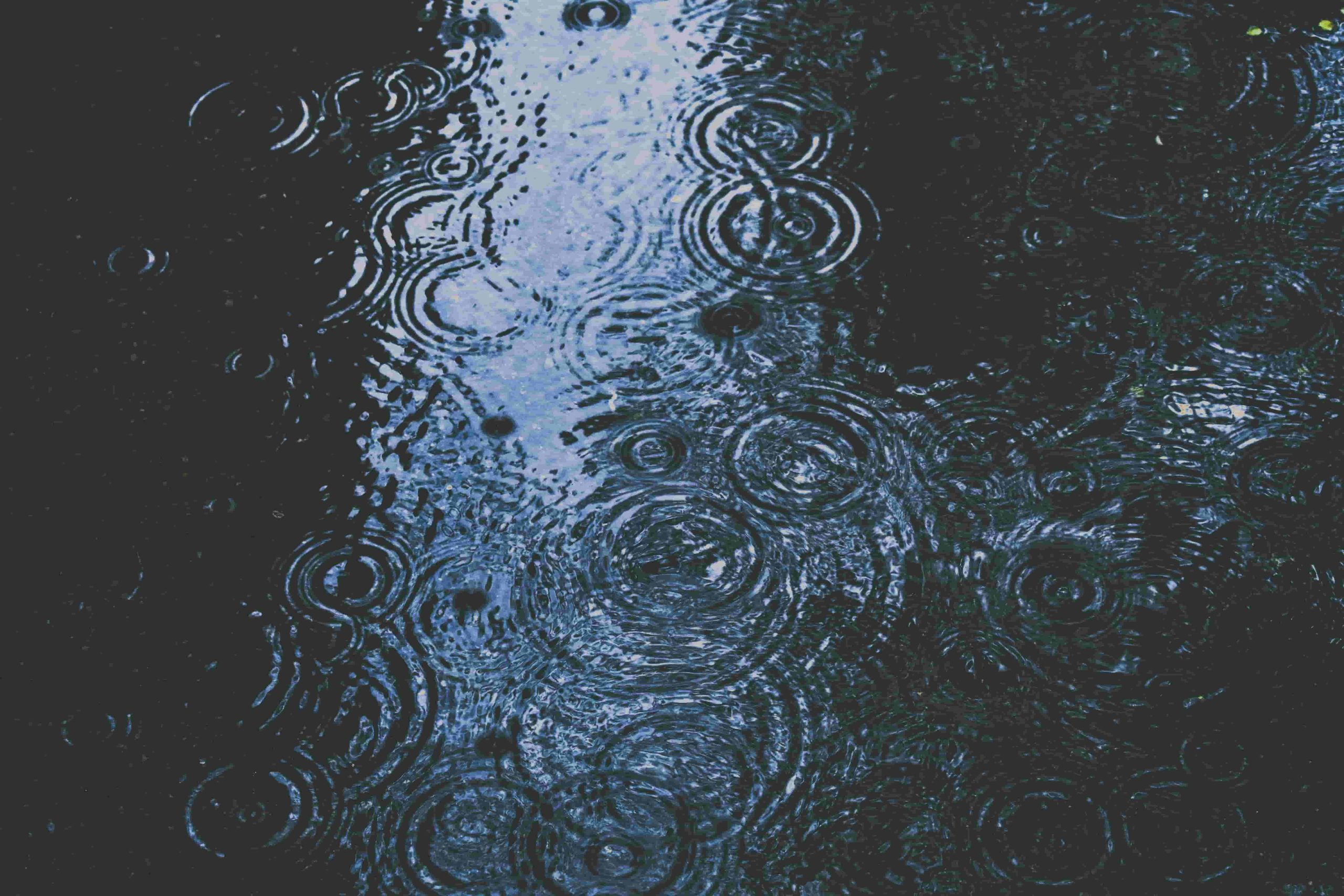 Dos vaguadas incrementarán lluvias este 8 de noviembre