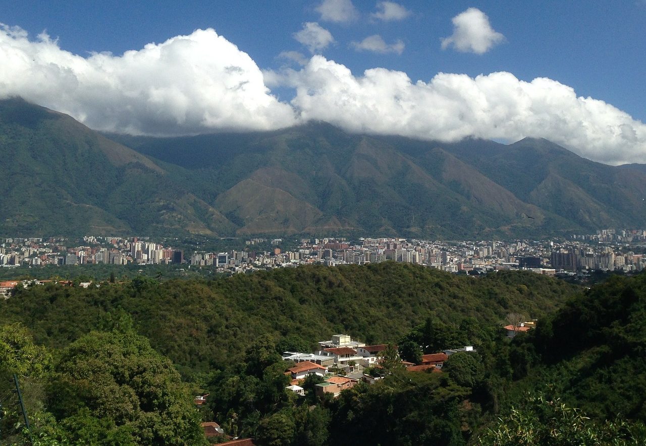 Wang Zhanbin chino perdido en el avila