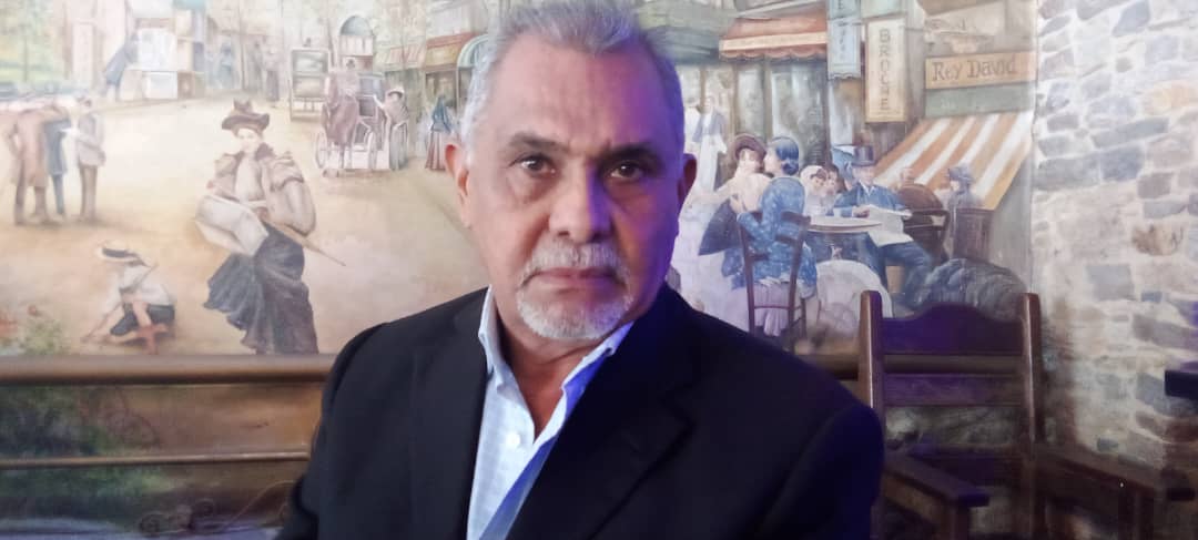 «A Maduro se le agota mantener el poder por la vía democrática», dice Eustoquio Contreras